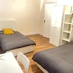 Nunhead Rooms 5Mins Walk To Metro